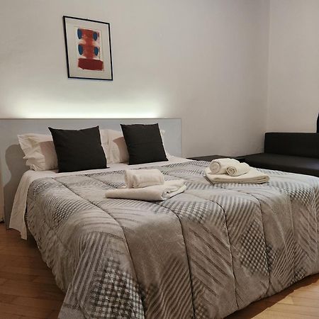 Duomo Shopping Milano Apartment Exterior photo